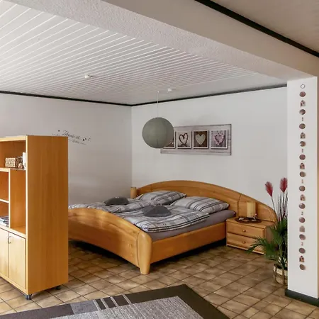 Апартаменты Stork Мёнезе